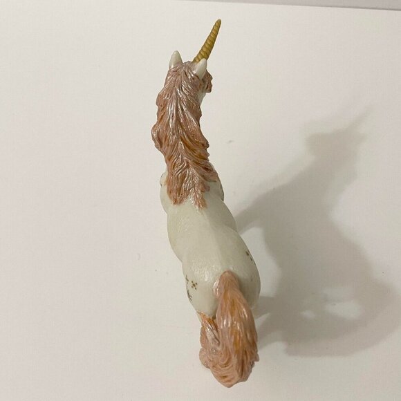 2010 Papo Unicorn Fairy Animal Fantasy Figure 4.5 Inch Tall Toy - Picture 9 of 16